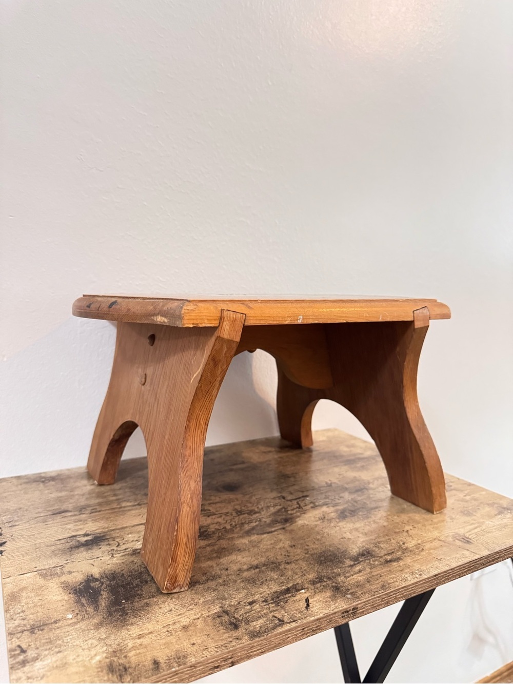 Friends Hand Painted Wooden Stool - Picture 5 of 11